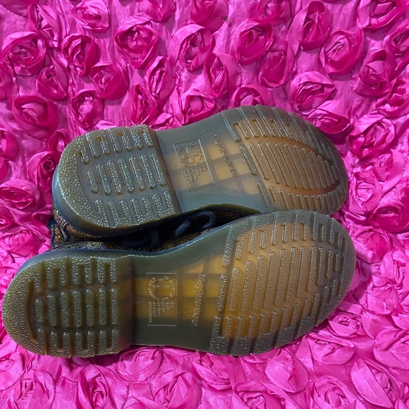 Dr. Martens Gold 1460 Pascal Iridescent Crackle Lace Up Combat Boots/Booties - Picture 4 of 12